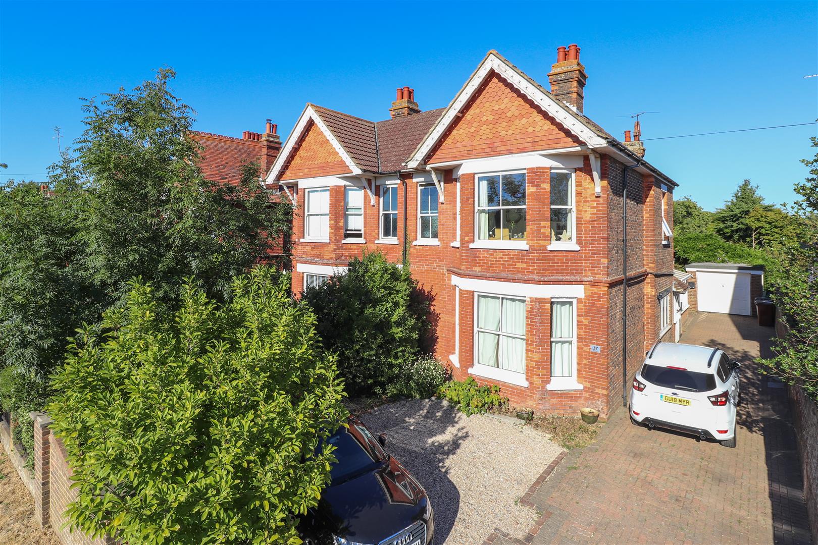 Hailsham Estate Agent. Stevens & Carter Estate Agents